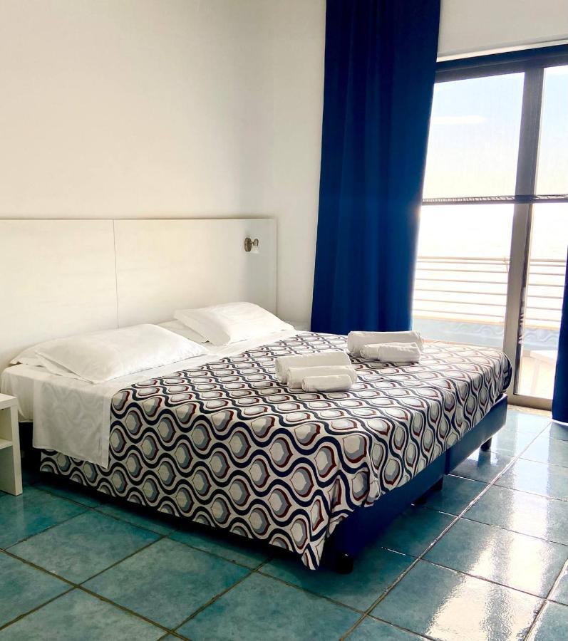 Hotel Capo Nettuno Capo dʼOrlando
